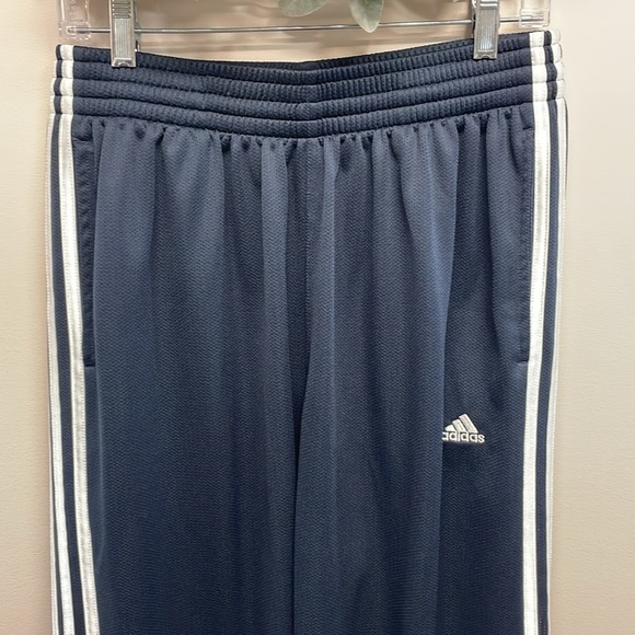 Adidas Essentials Warm-Up Open Hem 3 Stripes Track Pants Regular Fit Navy L - Picture 2 of 16